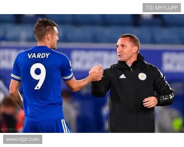 FM2017中英超小球队开档的推荐与操作策略