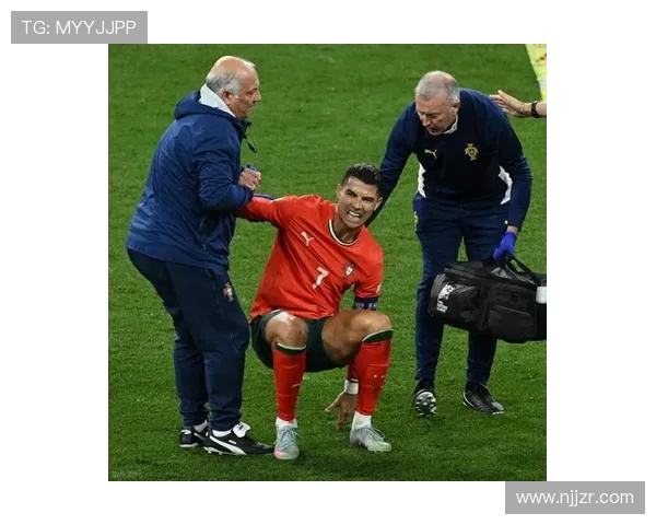 C罗伤情加重前往马德里治疗或将缺席国家队重要比赛 C罗伤情加重前往马德里治疗或将缺席国家队重要比赛